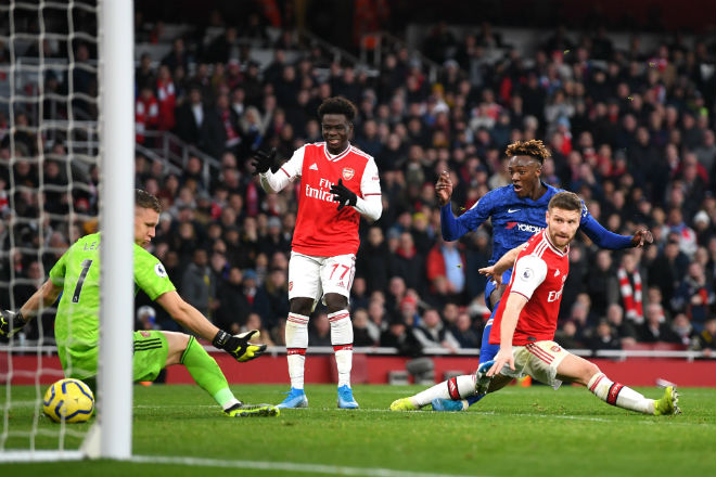 Chelsea gieo sầu cho Arsenal ngay ở Emirates