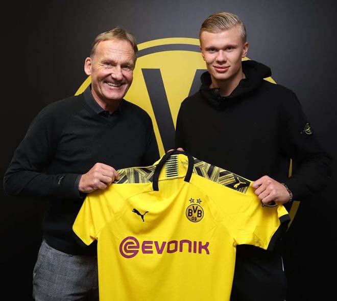 Haaland gia nhập Dortmund