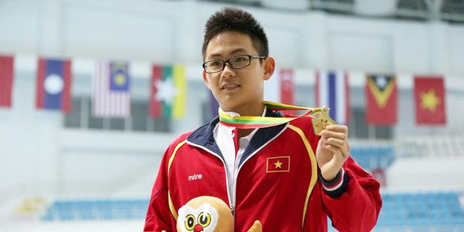 Lâm Quang Nhật đạt huy chương vàng nội dung bơi 1500m tự do tại SEA Games 27.