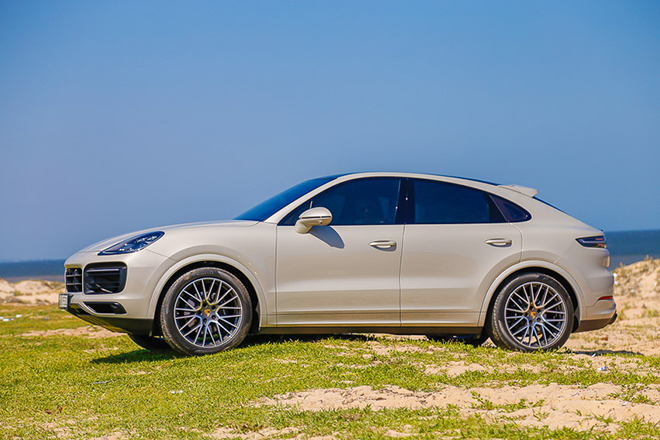 Cận cảnh Porsche Cayenne Coupe - SUV thể thao thuần chất giá hơn 5 tỷ - 15