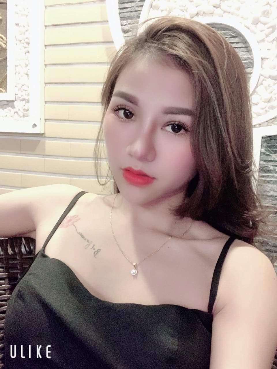 &nbsp;"Tú bà" Nguyễn Thị Lan có vẻ ngoài xinh đẹp như một hot girl.