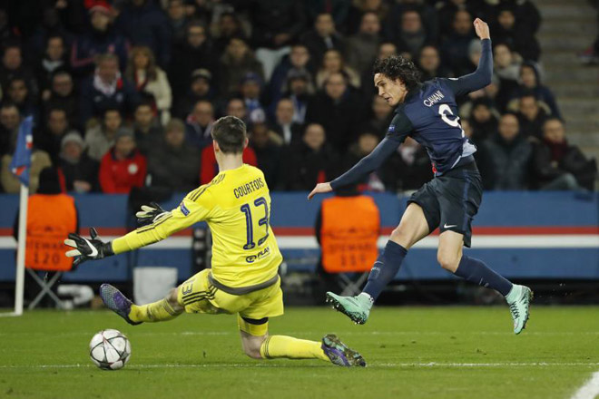 Cavani từng 2 lần ghi bàn cho PSG vào lưới Chelsea ở Champions League