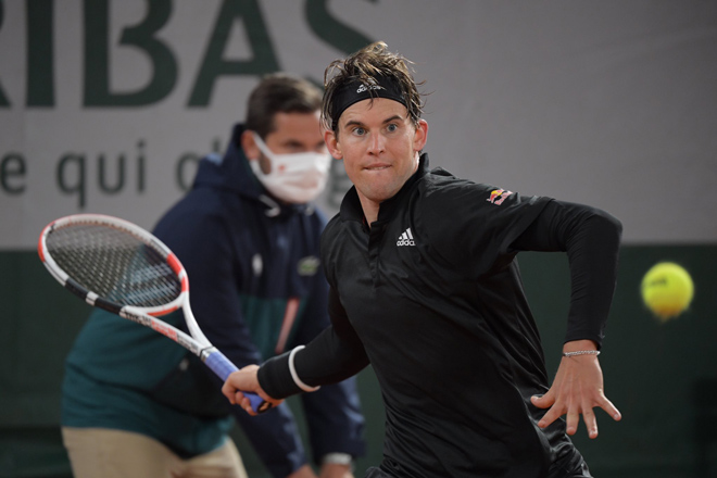 Dominic Thiem bất ngờ gặp khó&nbsp;