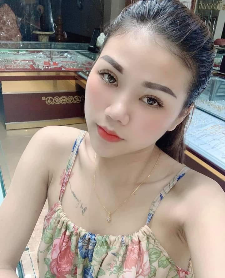 Chân dung "tú bà" hot girl Nguyễn Thị Lan.