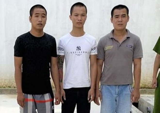 Ba thanh niên bị khởi tố