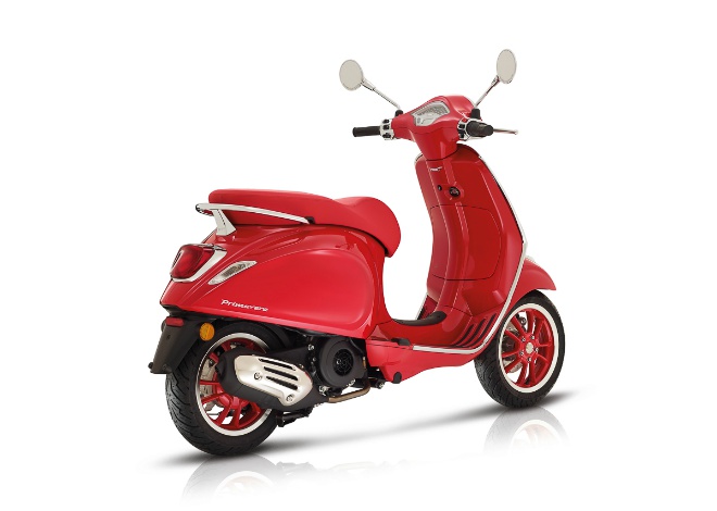 Ngắm Vespa Primavera RED đẹp nồng nàn, giá 109,36 triệu đồng - 7