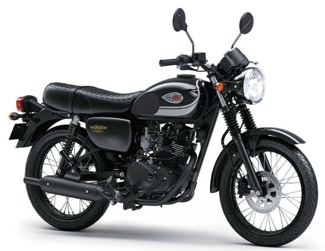 Kawasaki W175 màu đen.