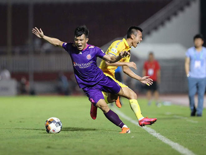 Sài Gòn FC đang chắt chiu từng điểm từng trận với hy vọng không để Hà Nội níu áo trước trận tái đấu trên sân Hàng Đẫy ở lượt áp chót. Ảnh: PHƯƠNG NGHI