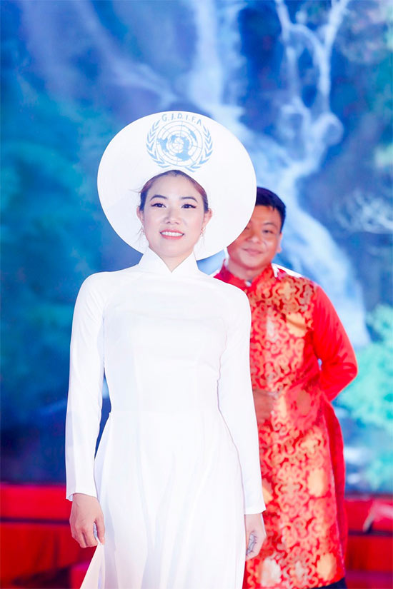 Kathy Đặng - Người đàn bà thép sau đổ vỡ - 1