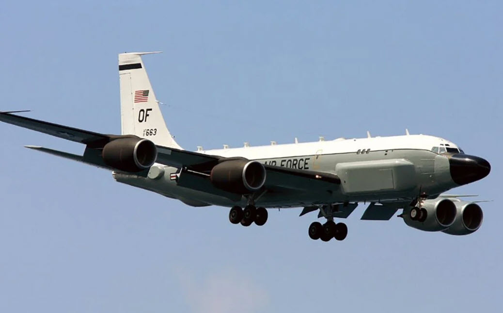 Máy bay trinh sát RC-135S của Mỹ.