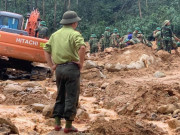 Tin tức trong ngày - Tin từ hiện trường trạm 67, vụ sạt lở Thủy điện Rào Trăng 3: Đất vùi 5m, tìm kiếm vô cùng khó khăn