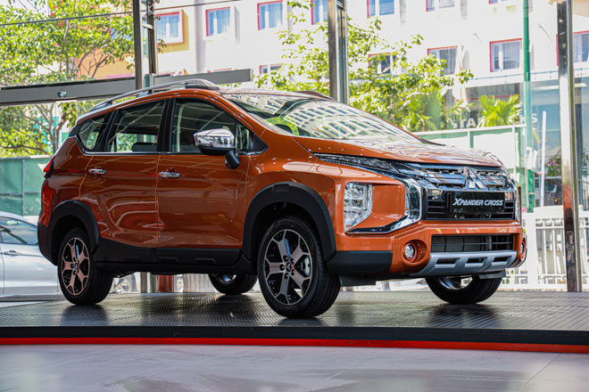 Giá xe Mitsubishi Xpander Cross lăn bánh tháng 10/2020 - 4