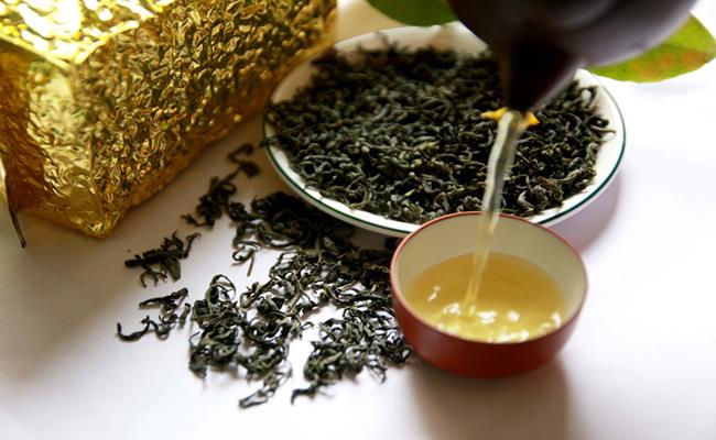 Các loại trà Tân Cương Thái Nguyên thông thường có mức giá dao động từ 100 nghìn đến 500 nghìn/kg, còn các loại trà cao cấp kể trên có giá từ 1 triệu - 2,5 triệu đồng/kg.
