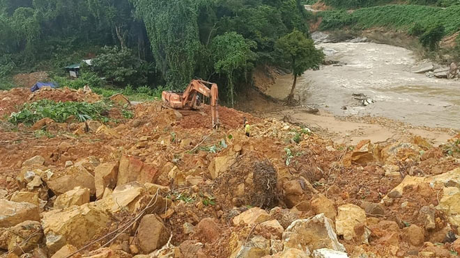 Hiện trường nơi sạt lở