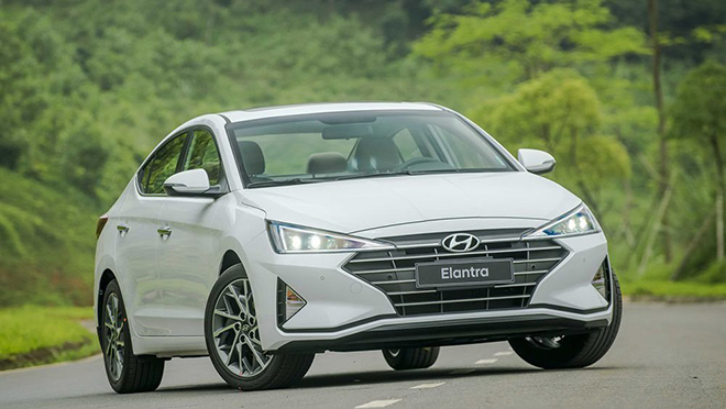 Giá xe Hyundai Elantra lăn bánh tháng 10/2020, giảm 20 triệu đồng - 3