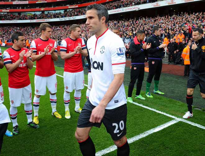 Van Persie từng tìm đường trở lại Arsenal, nhưng bất thành