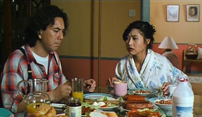 Trong phim 3 ngày của cô gái mù 3/Days of a Blind Girl (1992), Diệp Ngọc Khanh và Huỳnh Thu Sinh có nhiều cảnh nóng và diễn biến tâm lý phức tạp.
