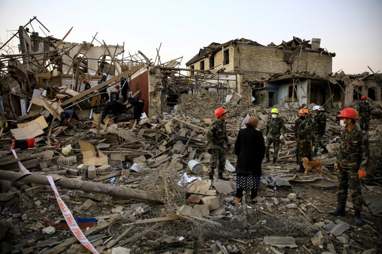 Cảnh hoang tàn ở thành phố Ganja sau khi bị trúng tên lửa, hình ảnh do Azerbaijan cung cấp (ảnh: Aljazeera)