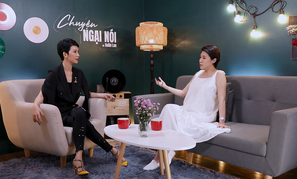 Xuân Lan và Pha Lê trong tập 4 talkshow “Chuyện ngại nói với Xuân Lan”