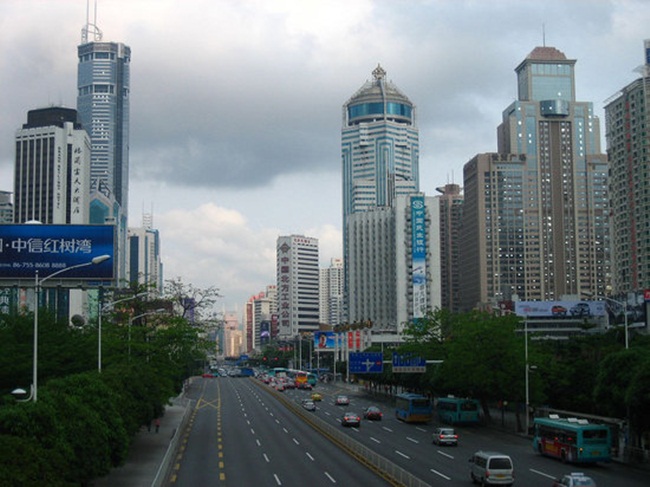 Năm 1974, nơi này chỉ có khoảng 740.000 người sinh sống và là làng chài nhỏ.
