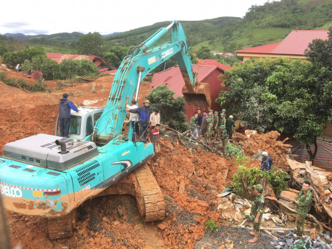 Vụ sạt lở nghiêm trọng ở Đoàn Kinh tế - Quốc phòng 337 khiến 22 cán bộ, chiến sỹ bị vùi lấp. Ảnh: CTV.