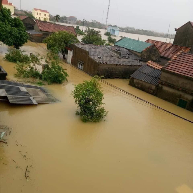 Huyện Lệ Thuỷ - Quảng Bình chịu ảnh hưởng nặng nề của mưa lũ.