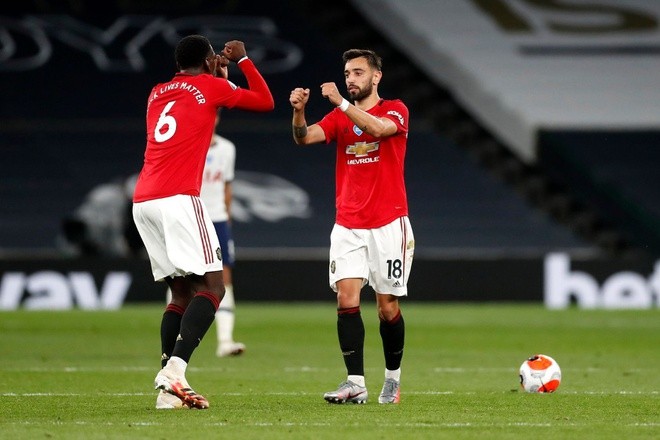 Pogba - Bruno Fernandes