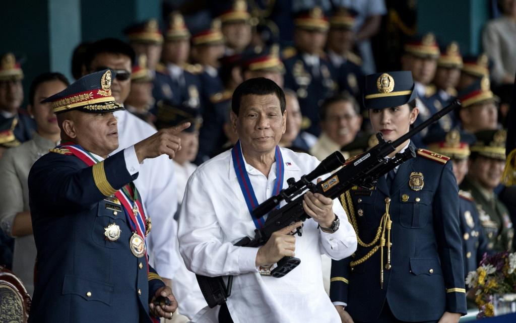 Gần 6.000 nghi phạm đã bị tiêu diệt kể từ khi ông Duterte phát động chiến dịch chống ma túy ở Philippines (ảnh: AP)