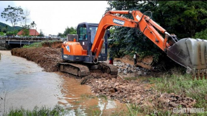 Công nhân, thiết bị được tăng cường