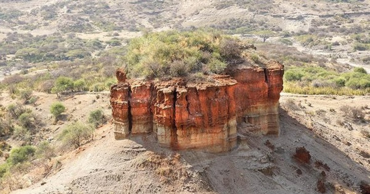 Hẻm núi Olduvai - ảnh: NATIONAL GEOGRAPHIC