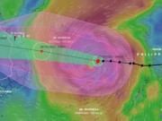 Tin tức trong ngày - Sơ tán gần 600.000 người từ Huế đến Phú Yên để tránh bão số 9