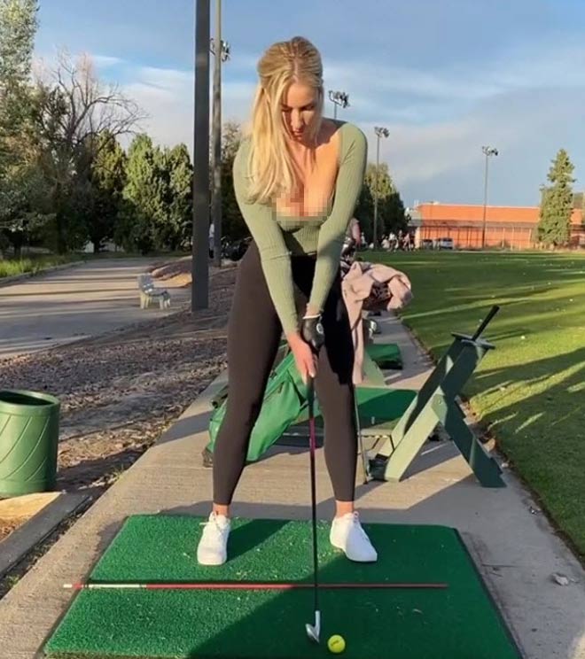 Paige Spiranac cũng tỏ vẻ khó chịu về sai lầm chọn áo của cô