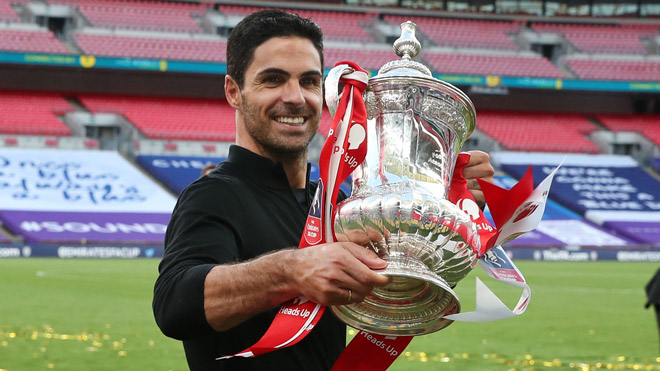 Mikel Arteta giúp Arsenal giành FA Cup