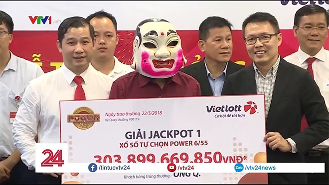 Trúng độc đắc giải Jackpot Power 1 300 tỷ đồng