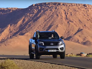 Tin tức ô tô - Nissan Navara 2021 rò rỉ hình ảnh ngoại thất trước ngày ra mắt