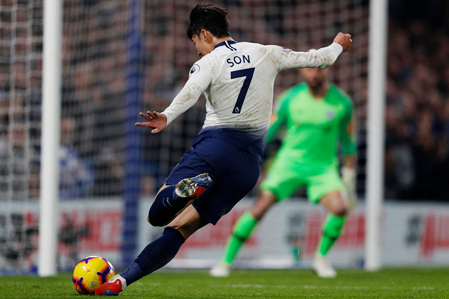 Son Heung Min: “Ronaldo châu Á” thách thức di sản Ronaldo “xịn” ở Ngoại hạng Anh - 13