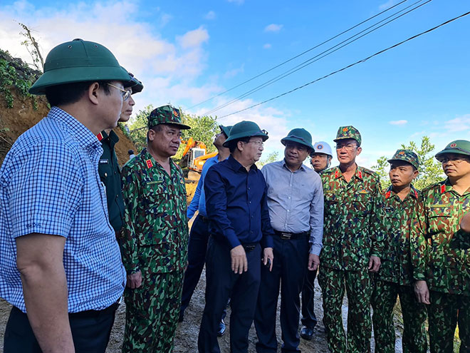 Sạt lở vùi lấp hơn 50 người ở Quảng Nam: Đã tìm thấy thi thể cả 8 nạn nhân ở xã Trà Vân - 9