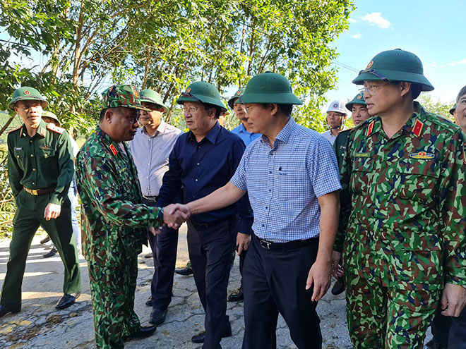 Sạt lở vùi lấp hơn 50 người ở Quảng Nam: Đã tìm thấy thi thể cả 8 nạn nhân ở xã Trà Vân - 4