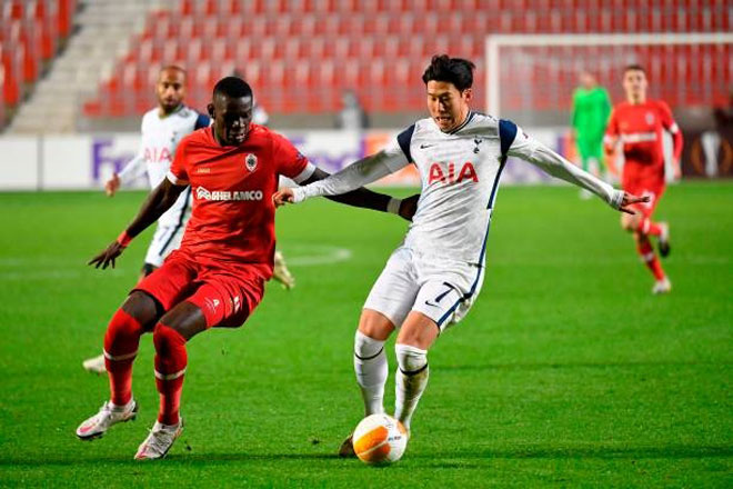 Son Heung Min không thể giúp Tottenham tránh thất bại tại Bỉ