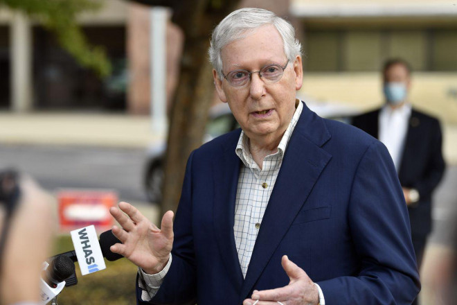 Lãnh đạo đa số tại Thượng viện, Thượng nghị sĩ đảng Cộng hòa Mitch McConnell, đã tái đắc cử tại bang Kentucky. Ảnh: AP