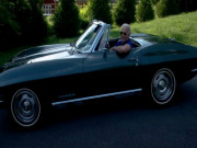 Ngắm xe - Ngắm xế cổ 1967 Chevrolet Corvette Stingray của ông Joe Biden