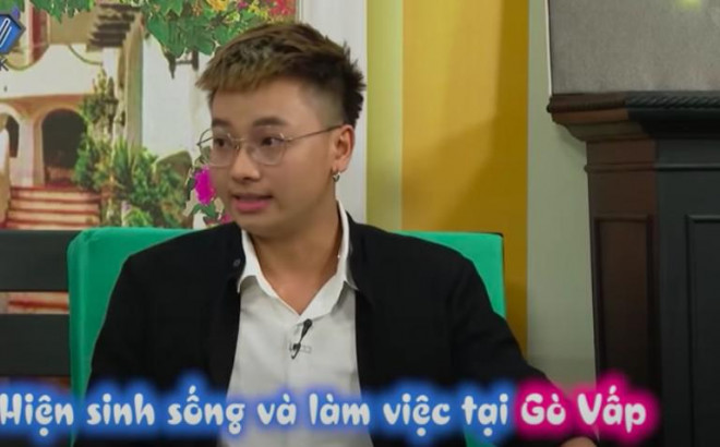 Cặp đôi LGBT Ji Thư - Tú Phương cởi mở chia sẻ về hành trình tình yêu.