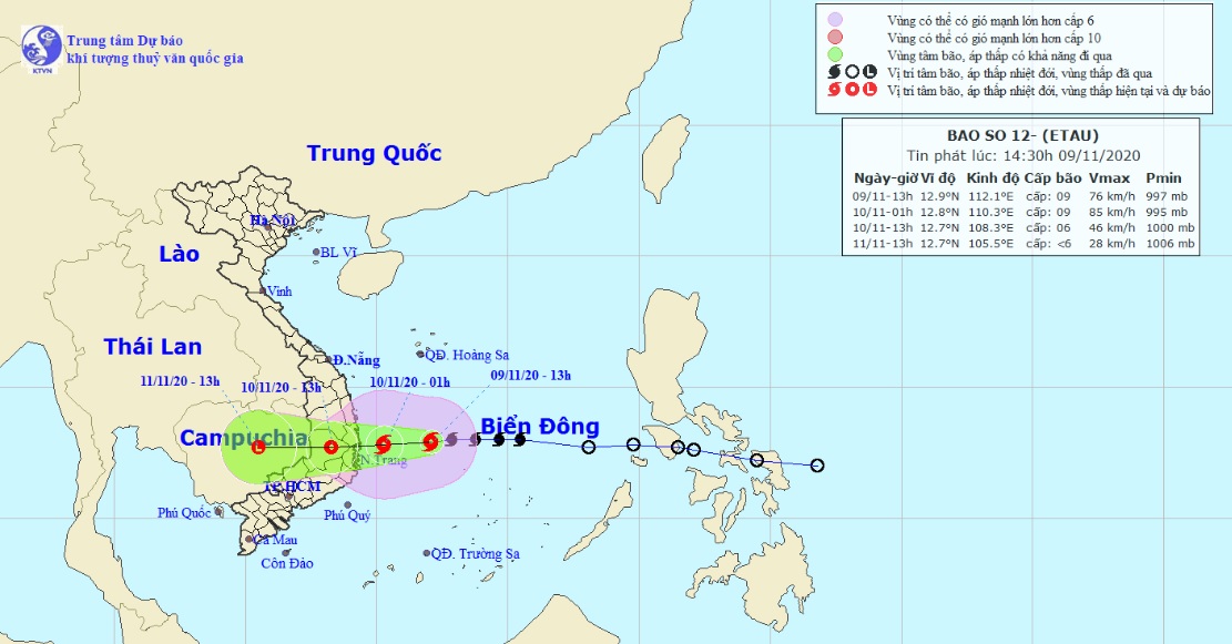 Vị trí và hướng di chuyển tiếp theo của bão số 12 Etau. (Ảnh: Trung tâm Dự báo KTTVQG).
