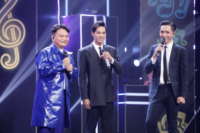 Nam ca sĩ 23 tuổi làm nail, thợ may để mưu sinh ở Mỹ là ai? - 4