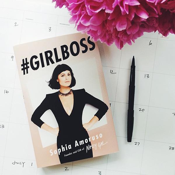 #GirlBoss (tạm dịch: Nữ tướng) - cuốn sách mới xuất bản của Sophia Amoruso