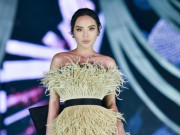 Thời trang - Dàn hoa hậu catwalk, chiếm spotlight ở Hoa hậu Việt Nam 2020