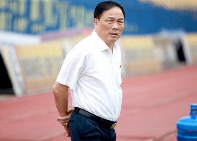 Ông Nguyễn Văn Đệ, Chủ tịch CLB Bóng đá Thanh Hóa