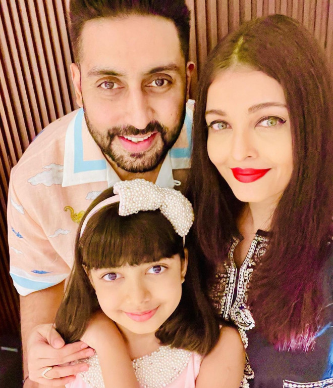 Aaradhya Bachchan đón tuổi mới bên bố mẹ nổi tiếng.