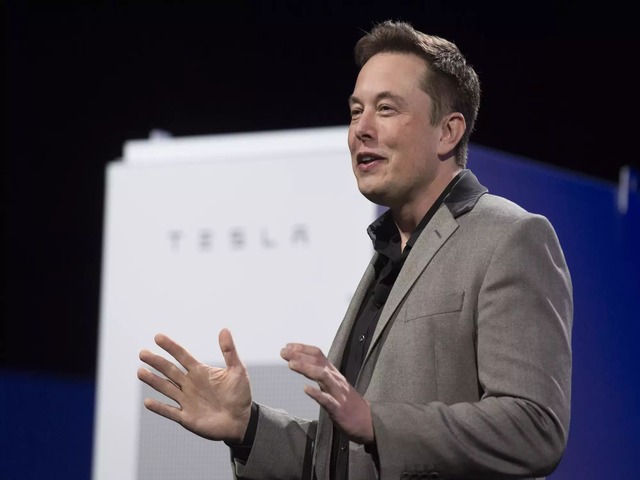 "Gã điên” Elon Musk lật đổ ông chủ Facebook, thành người giàu thứ 3 thế giới
