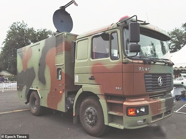 Trung Quốc từng giới thiệu vũ khí vi sóng trang bị trên xe tải.